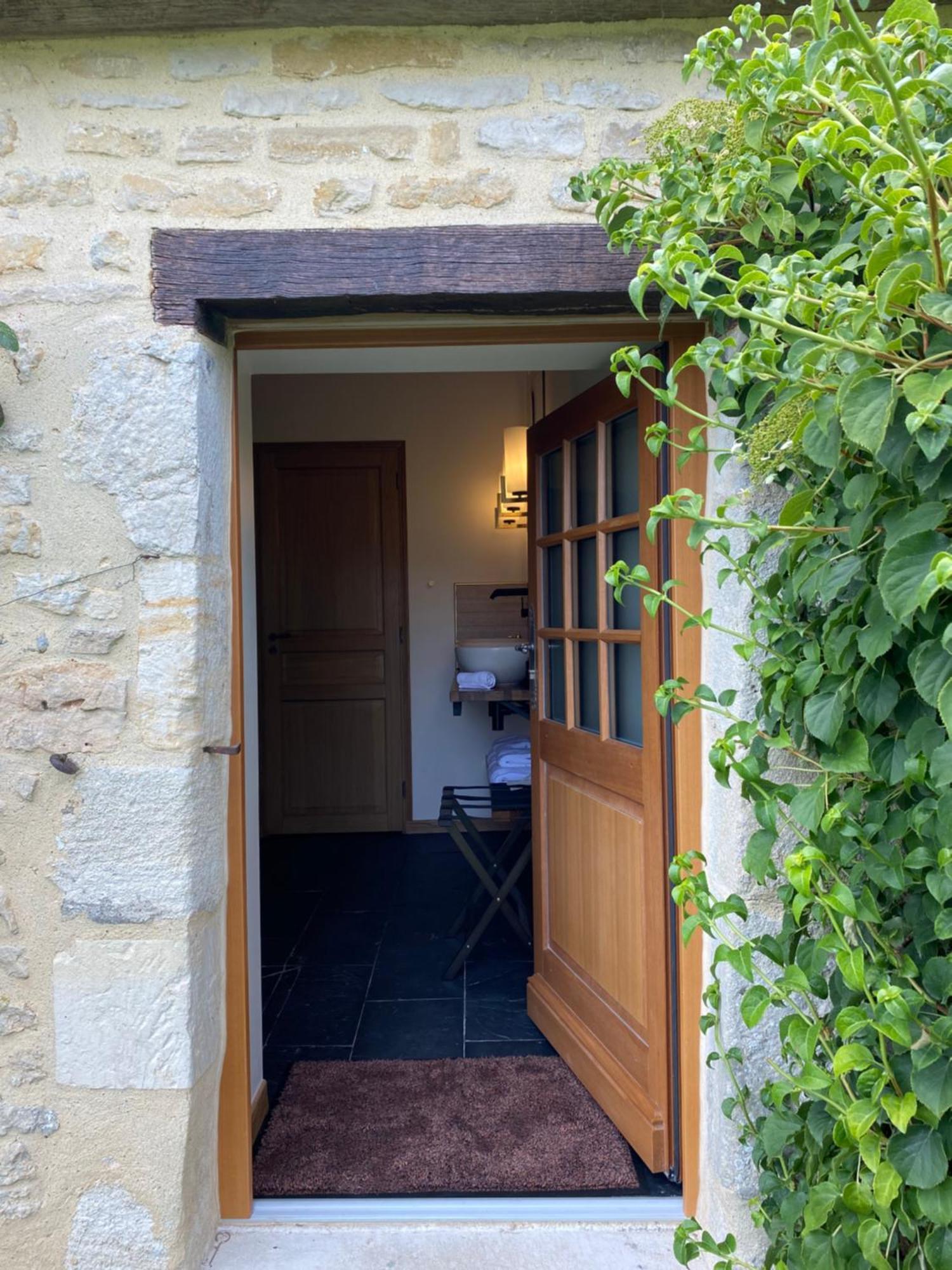 Hotel Domaine De Prestal Le Merlerault Exterior foto